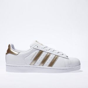 Adidas superstar shoes